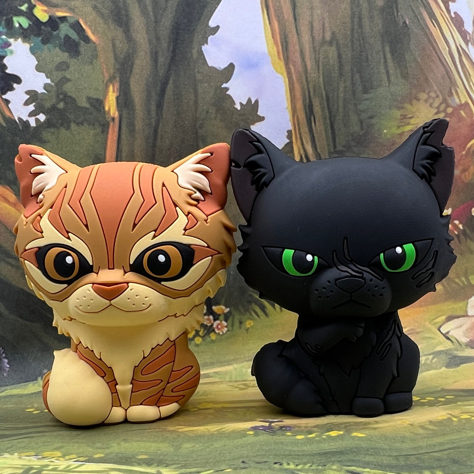 Lionblaze & Hollyleaf - Mini Collector Figures (Series 6)
