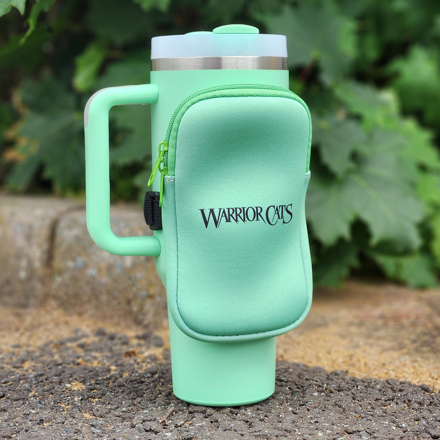 Warrior Cats Giant Travel Mug Pouch